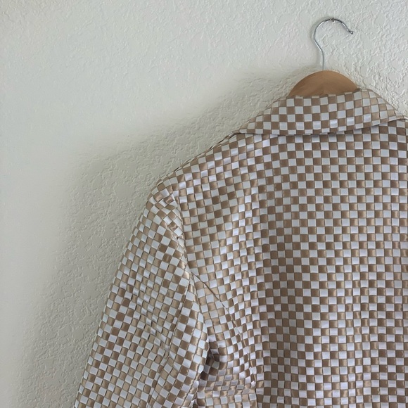 Liz Claiborne Tan and White Bomber Jacket with Quilted Design - Picture 8 of 9